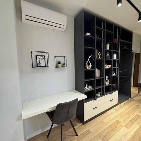 Center Of Tirana - Apartment Ngoại thất bức ảnh