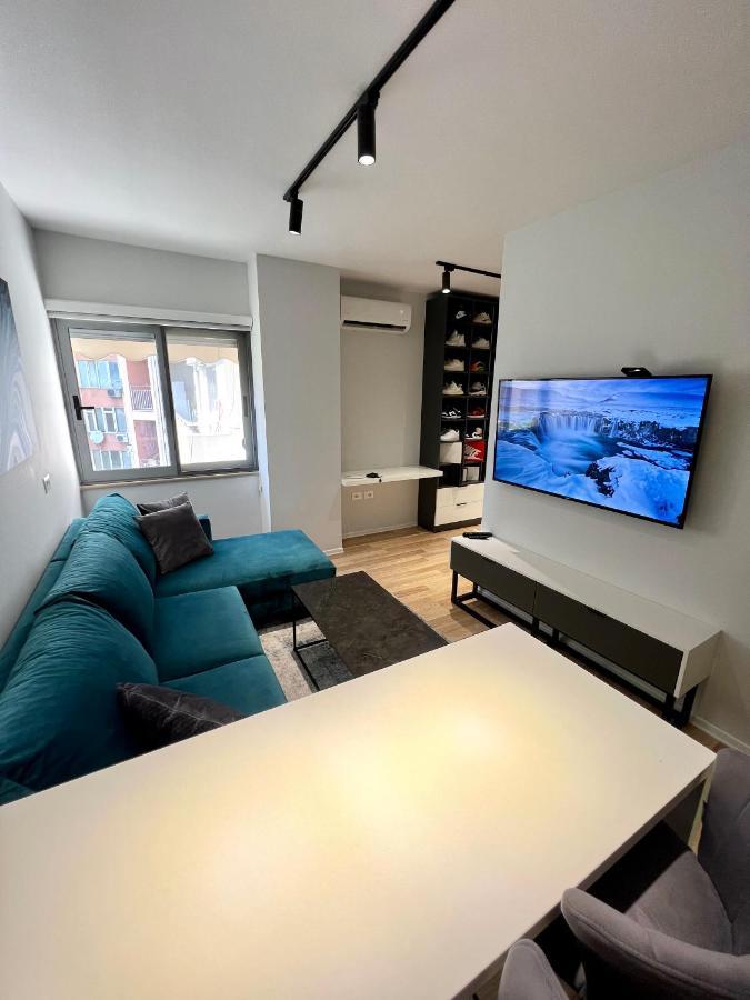 Center Of Tirana - Apartment Ngoại thất bức ảnh
